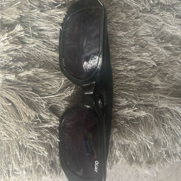 Quay sunglasses oversized glasses cat eye frames hyped up accessory box eye wear main image 9
